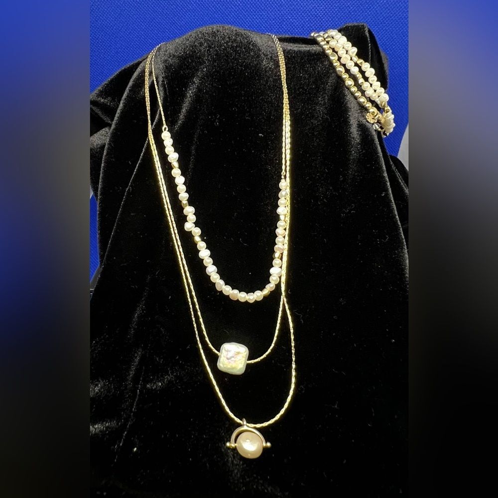 Lucky Brand Pearl Necklace and Bracelet Set Gold Tone Boho Layered Stackable